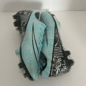 Stylish Women's Blue Soccer Cleats